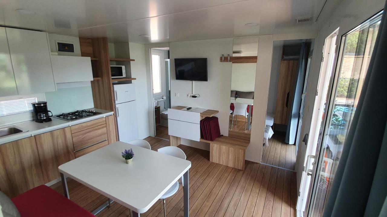 Mobile Homes Suha Punta Kampor Exteriér fotografie
